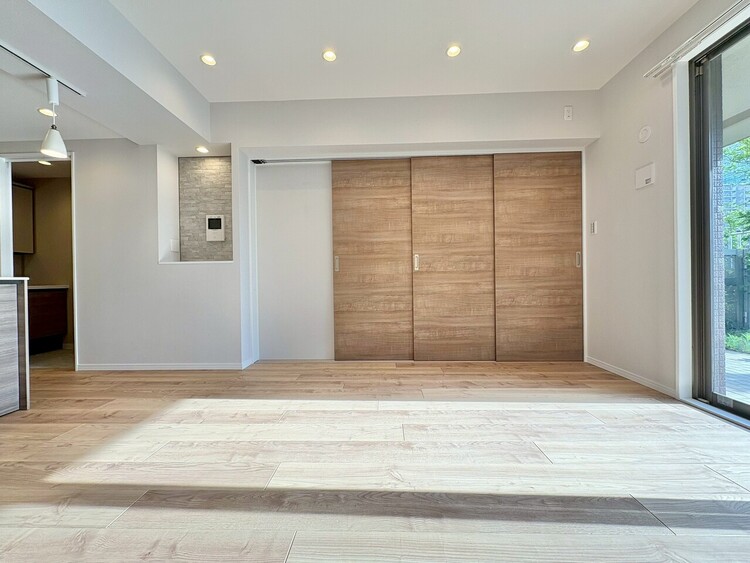 その他 シンプルな内装と偏り過ぎないデザインで統一しました。