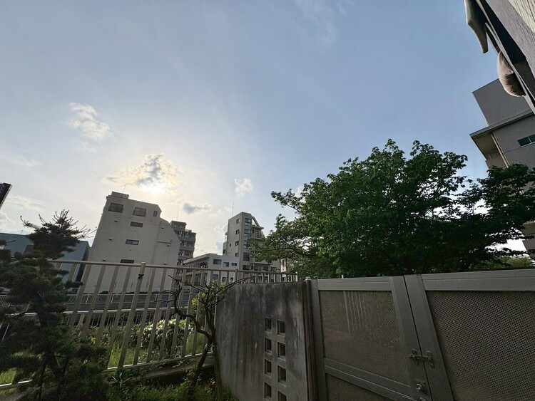 その他 眺望や窓からの景色が良いと、家で過ごす時間も快適です。