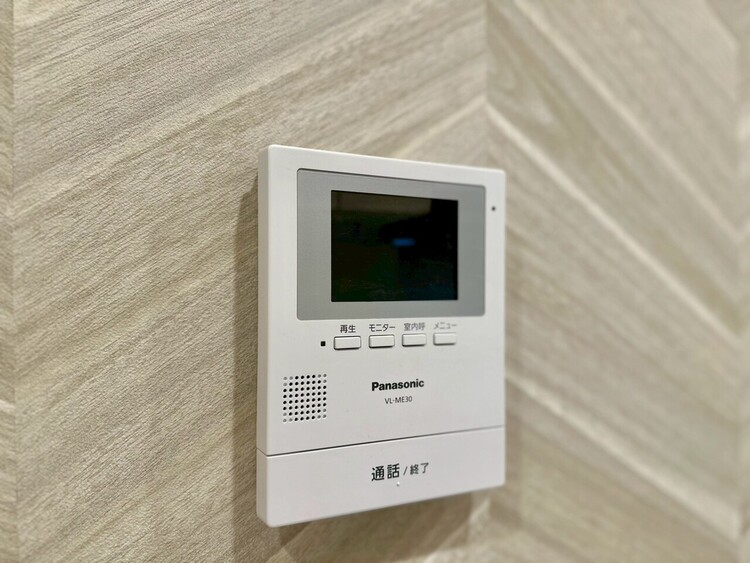 その他 誰が来てもわかる様にモニター付きインターホンを設置。