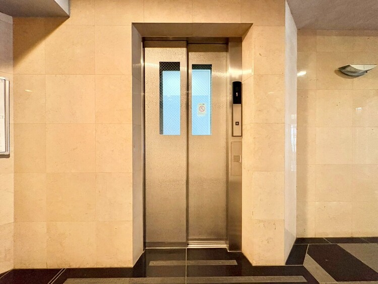 その他 エレベーター完備のため荷物が多くなっても安心。