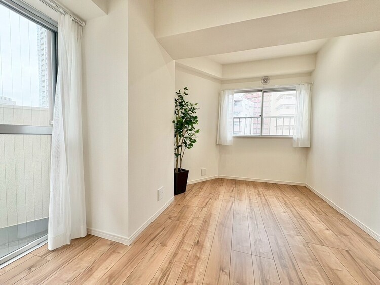 その他 清かで艶やかな時間をもたらしてくれる室内です。