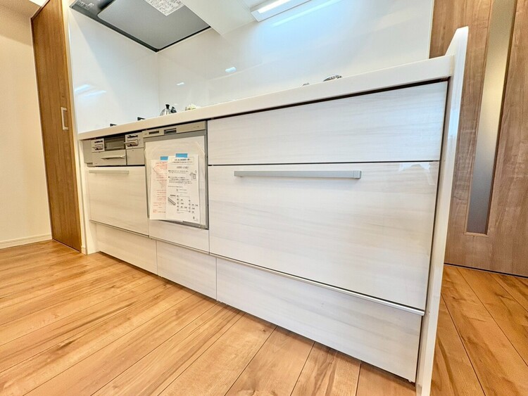 その他 使いやすくスタイリッシュなキッチン空間になっております。