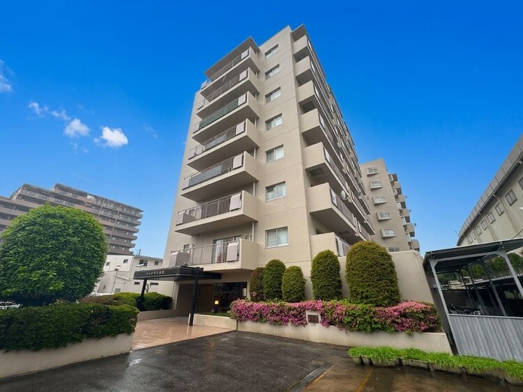 外観 資料には掲載していない情報が、現地にはたくさんあります。是非一度、現地をご確認ください。