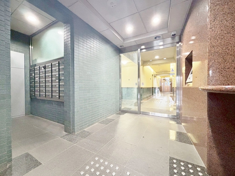 エントランス エントランスは、毎日の行き帰りで使う大事な空間です。