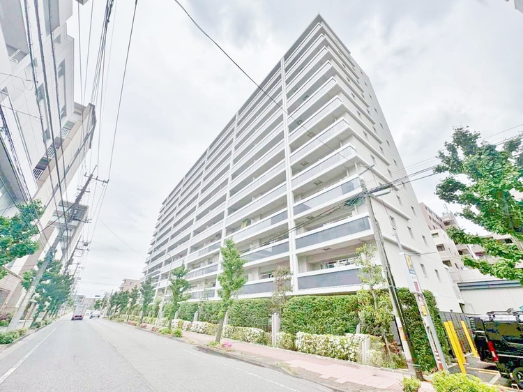 外観 資料には掲載していない情報が、現地にはたくさんあります。是非一度、現地をご確認ください。