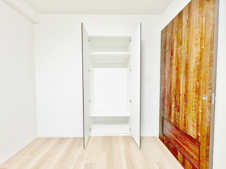 収納 居室にはクローゼットがあり、荷物もスッキリ収納して快適にお過ごしいただけます。