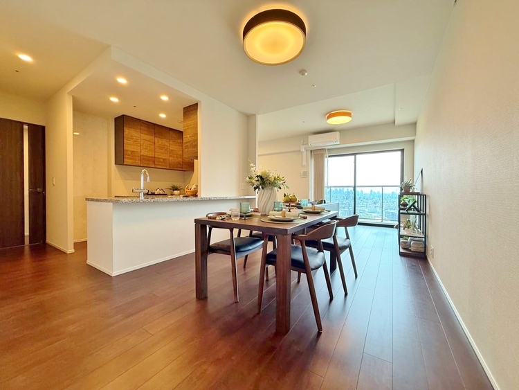 居間 「空間が織り成すひとつ先の住み心地」を演出します。