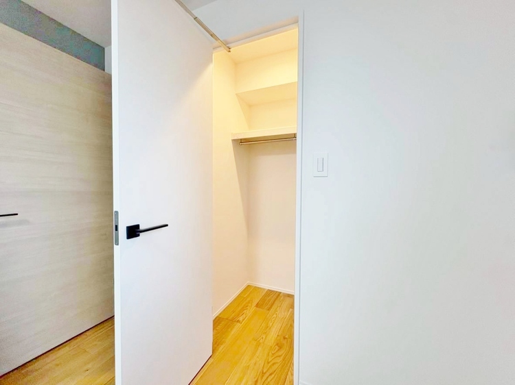収納 居室にはクローゼットがあり、荷物もスッキリ収納して快適にお過ごしいただけます。