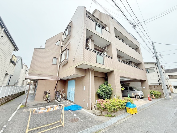 外観 現地に足をお運びいただいた際には、周辺散策などをお勧めいたします。