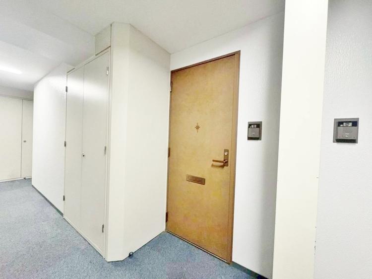 玄関 玄関を開ければ、そこは安らぎのご自宅。