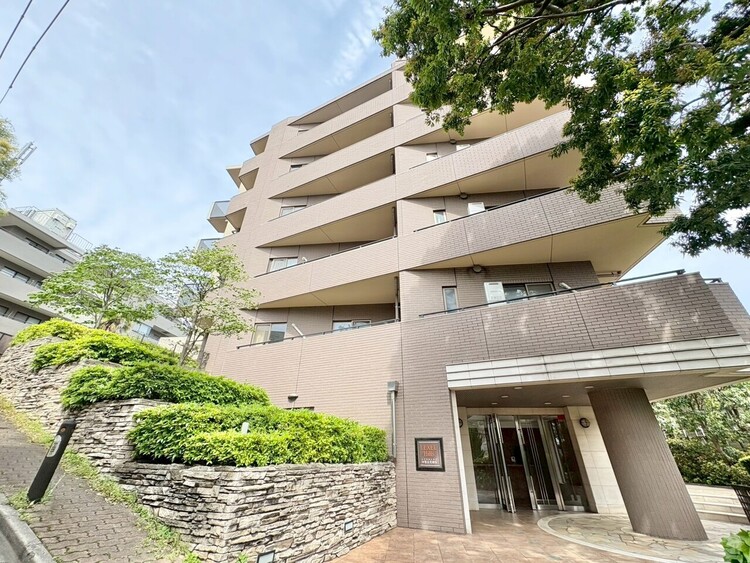 外観 資料には掲載していない情報が、現地にはたくさんあります。是非一度、現地をご確認ください。