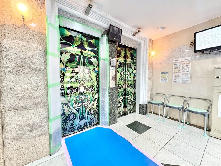 設備 エレベーターの管理も、きちんと行き届いてます。