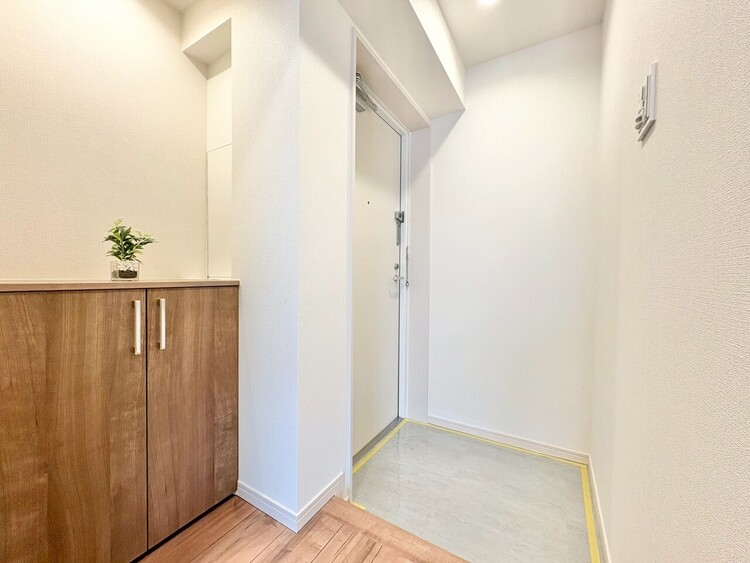 玄関 シューズボックスを完備した玄関です。