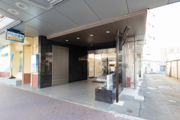 エントランス エントランス