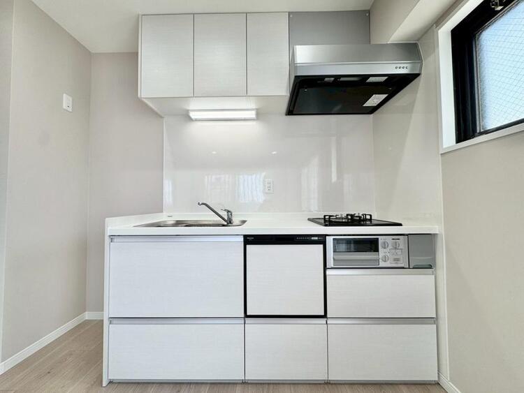 その他 開放感のあるキッチンスペース。調理をしながら、会話も弾みそうですね。