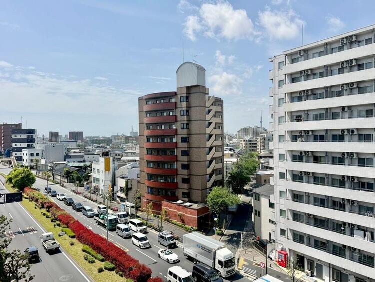 その他 眺望や窓からの景色が良いと、家で過ごす時間も快適です。