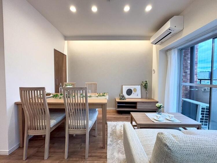 その他 伸びやかな空間のなかで、ゆったりとしたひとときを過ごせます。