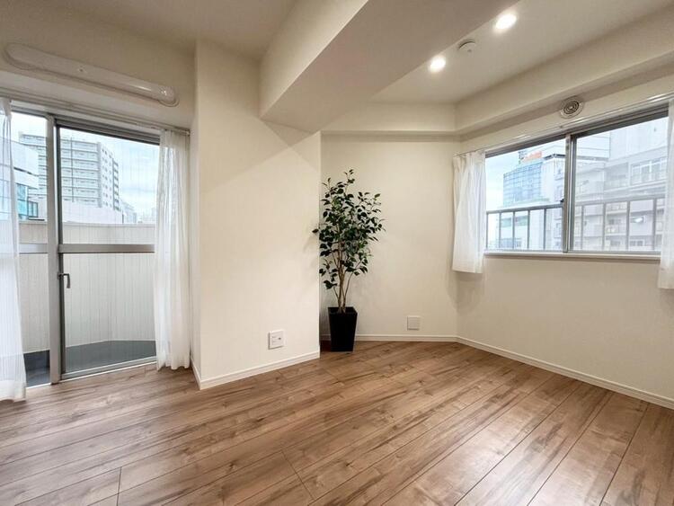 その他 清かで艶やかな時間をもたらしてくれる室内です。