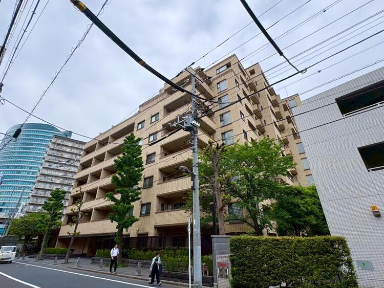 その他 飽きのこないシンプルモダンな外観です。