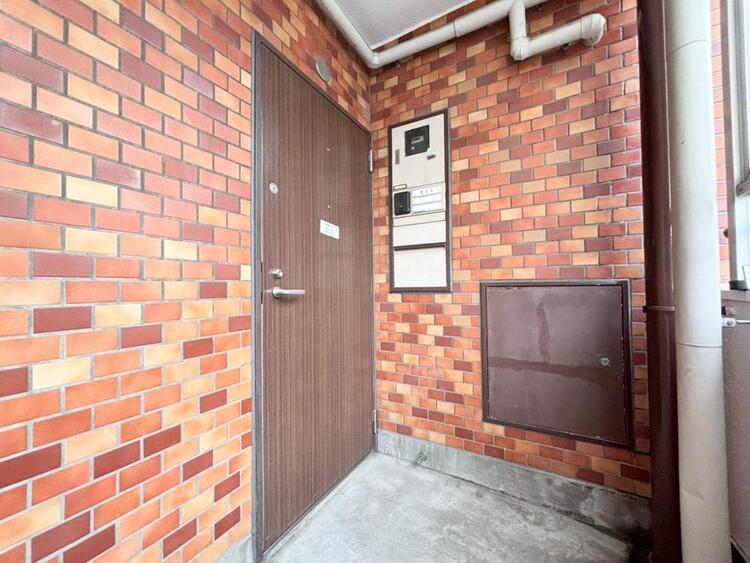 その他 清潔感のある落ち着いた雰囲気の玄関です。