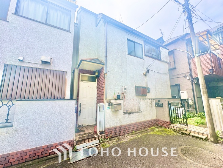 外観 【空】ここからは空が遠くまで見える。紺碧、曇天、茜色。心もともに映り変わる。東京にもあったんだ。