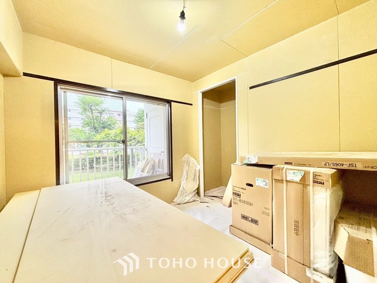 内装 ◆隠された美しさ◆流麗な音楽が流れているような繊細でいながら整然かつ堅牢なこの空間。この空間は確かに美しい。しかし、そこには美しさ以上のものが隠されている。