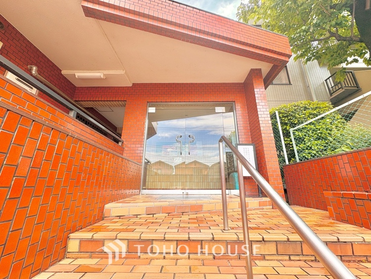 外観 現地に実際に行ってみることでしか感じられないことがたくさんあります。周辺環境や街の雰囲気など、たくさんのことを感じていただけます。