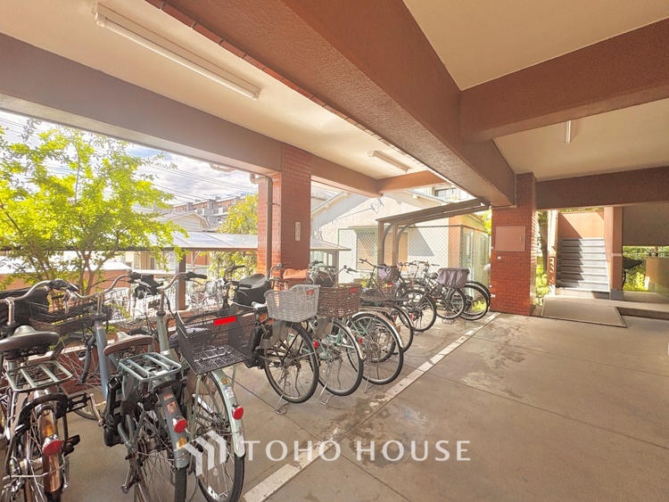 その他 ほんの少しのこだわり。ちょっとした色使いがその家がもつ雰囲気、趣（おもむき）を携え、暮らす家族や訪ねてくる友人・知人に新鮮な香りを運んできます。