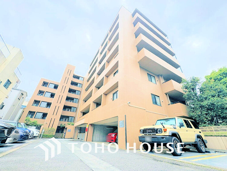 外観 〜複数路線利用可「武蔵小杉」駅徒歩12分の好立地〜6階部分南向きにつき陽当たり・眺望良好〜