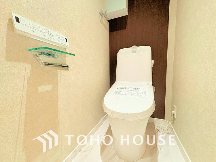 トイレ トイレには快適な温水洗浄便座付