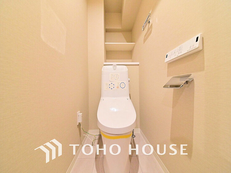 トイレ トイレには快適な温水洗浄便座付
