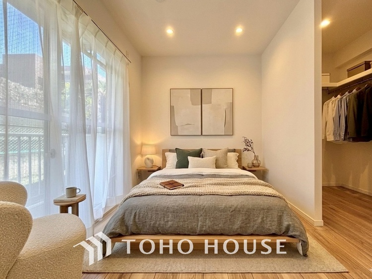 内装 ＊配置してある家具や小物はCGによるイメージ画像です。感性を育むプライベートルームはシンプルでスマートな空間。