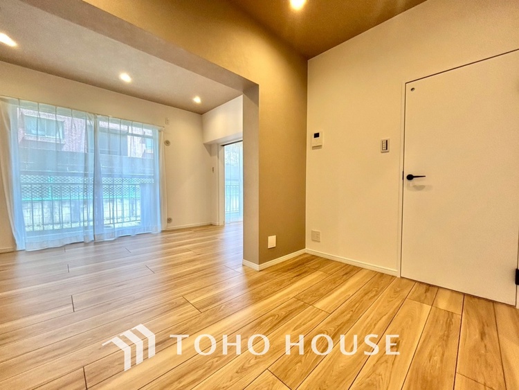 内装 家族みんなの笑顔が、笑い声が絶えない幸せいっぱいのこの場所で新たな生活が始まる