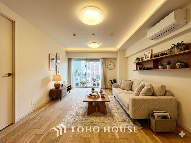 内装 【LIVING】※この画像の家具の配置には、生成AIによる加工を施しております。なお、家具や調度品は、販売価格に含まれません。