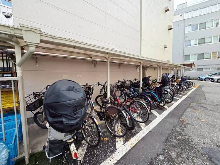 その他 駐輪場も綺麗に整頓されています。※空き状況は都度ご確認下さい。