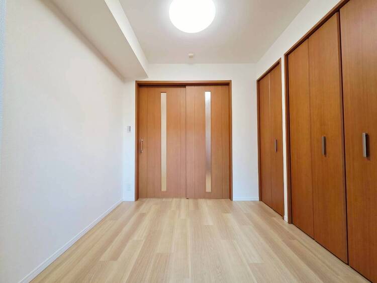 その他 清かで艶やかな時間をもたらしてくれる室内です。