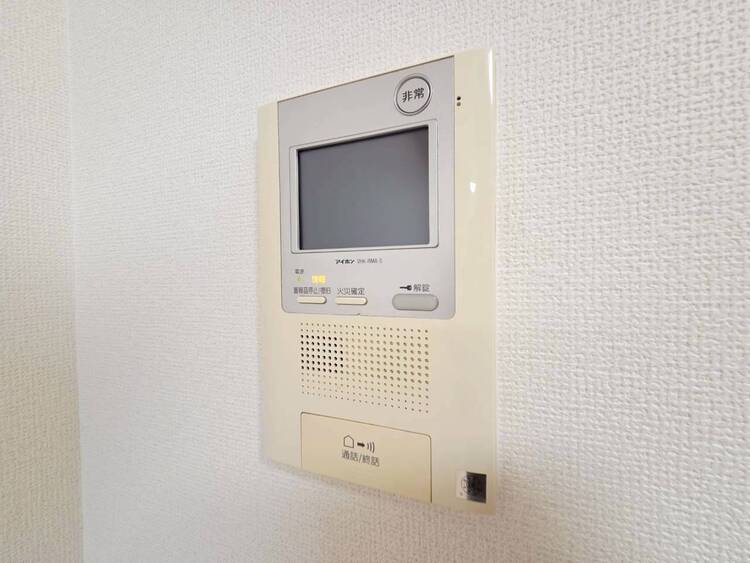 その他 誰が来てもわかる様にモニター付きインターホンを設置。