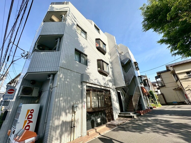 その他 飽きのこないシンプルモダンな外観です。