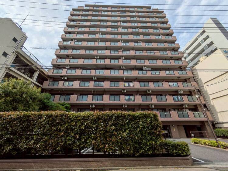 外観 資料には掲載していない情報が、現地にはたくさんあります。是非一度、現地をご確認ください。