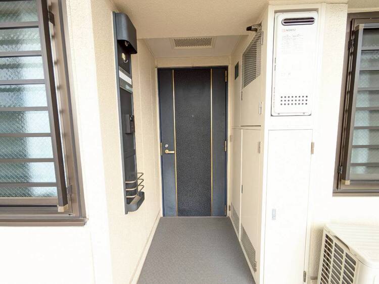 玄関 玄関を開ければ、そこは安らぎのご自宅。