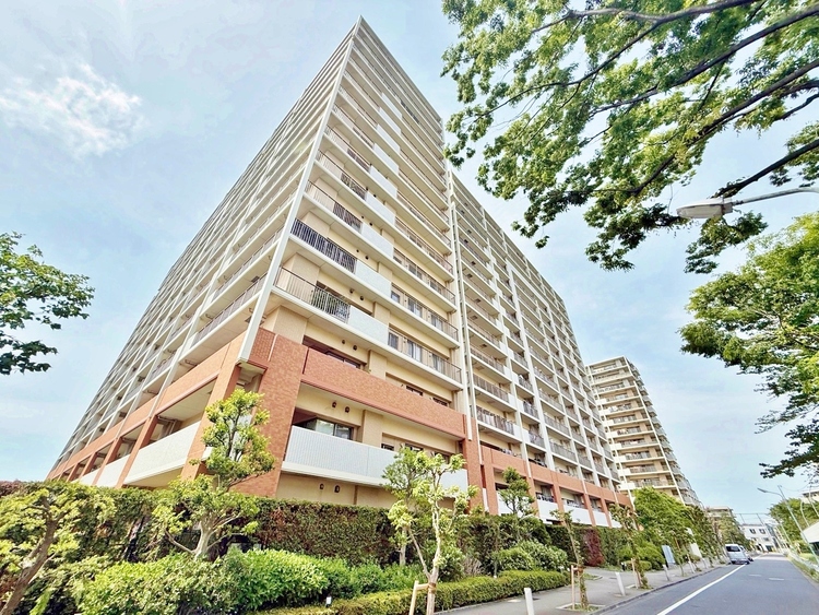 外観 ライフプランニングからローンまで、一貫してご説明させていただきます。お気軽にお問い合わせくださいませ。