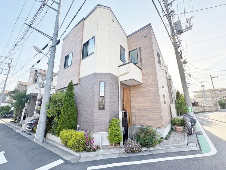 外観 ライフプランニングからローンまで、一貫してご説明させていただきます。お気軽にお問い合わせくださいませ。