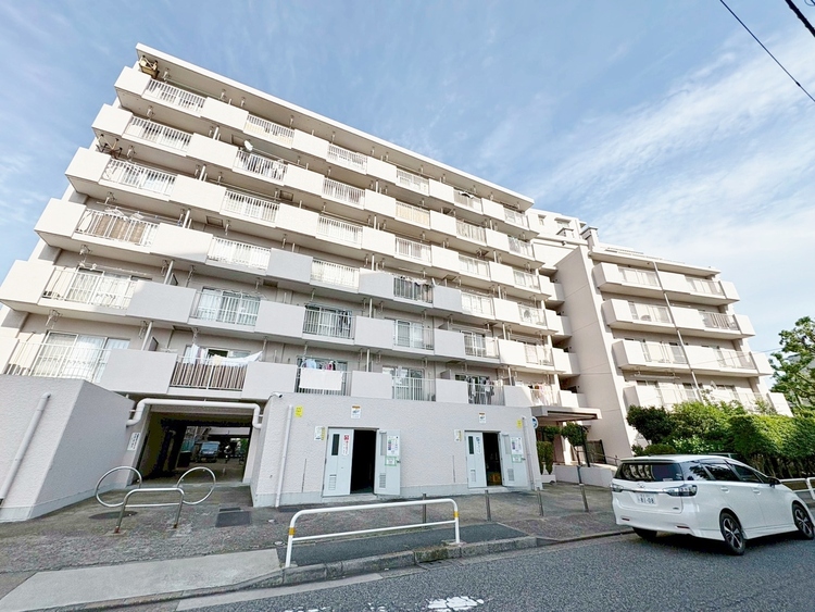 外観 ライフプランニングからローンまで、一貫してご説明させていただきます。お気軽にお問い合わせくださいませ。