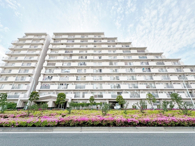 外観 現地に足をお運びいただいた際には、周辺散策などをお勧めいたします。