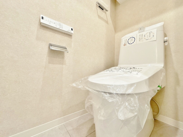 トイレ 暮らしの中のさりげないひとときの快適さにも、こだわりを、持って設備を配しております。