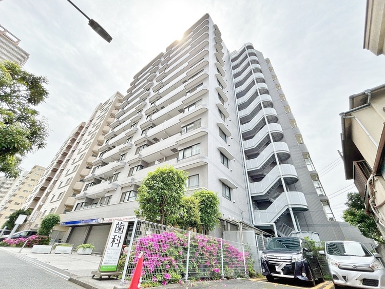 外観 資料には掲載していない情報が、現地にはたくさんあります。是非一度、現地をご確認ください。