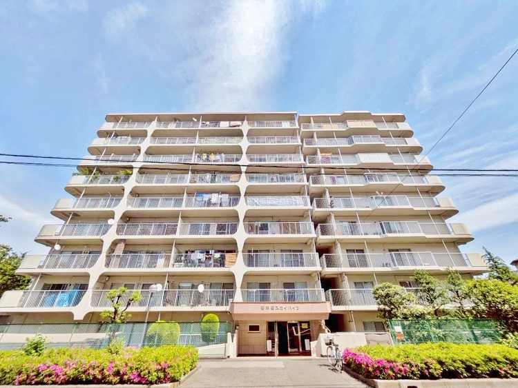 外観 資料には掲載していない情報が、現地にはたくさんあります。是非一度、現地をご確認ください。