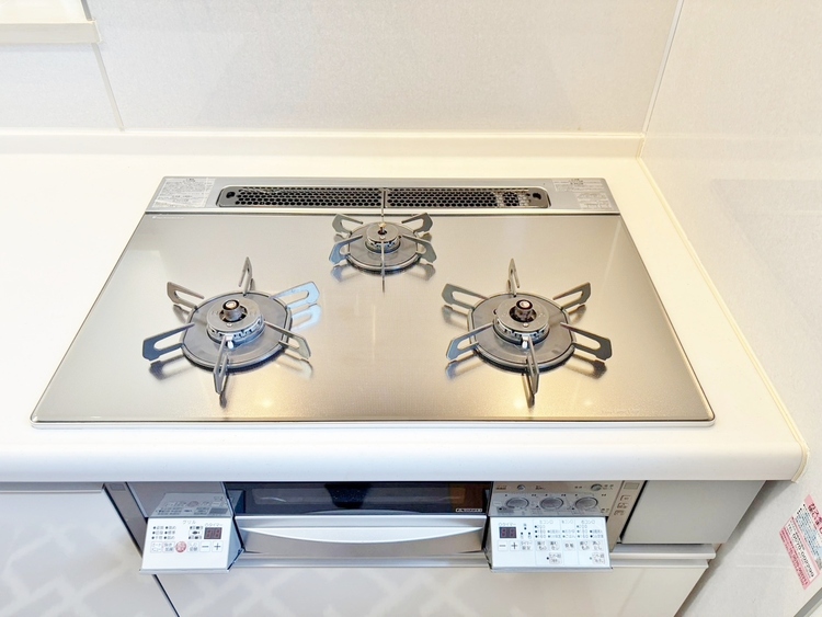 設備 ３口コンロ