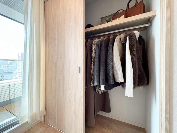 その他 収納スペースが付いていて、お部屋を広く使っていただけます。