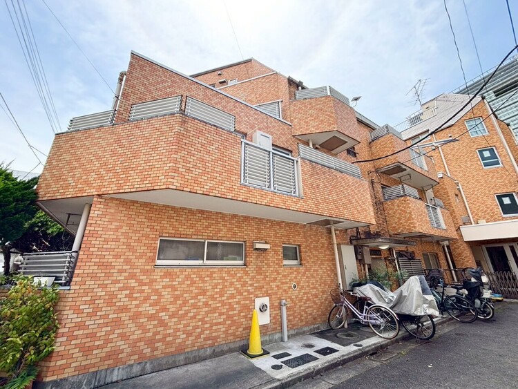 その他 飽きのこないシンプルモダンな外観です。